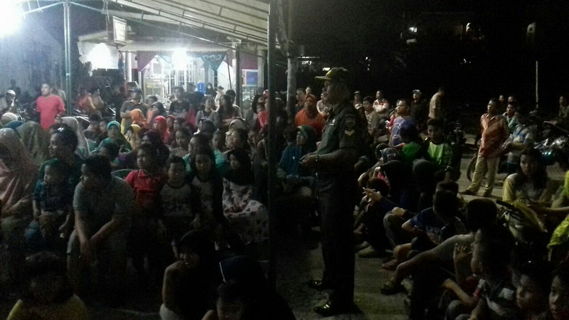 Ratusan Warga Jadirejo Nobar G 30S/PKI